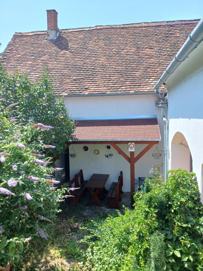 Blues Ryokan Kőszeg Zewnętrze zdjęcie